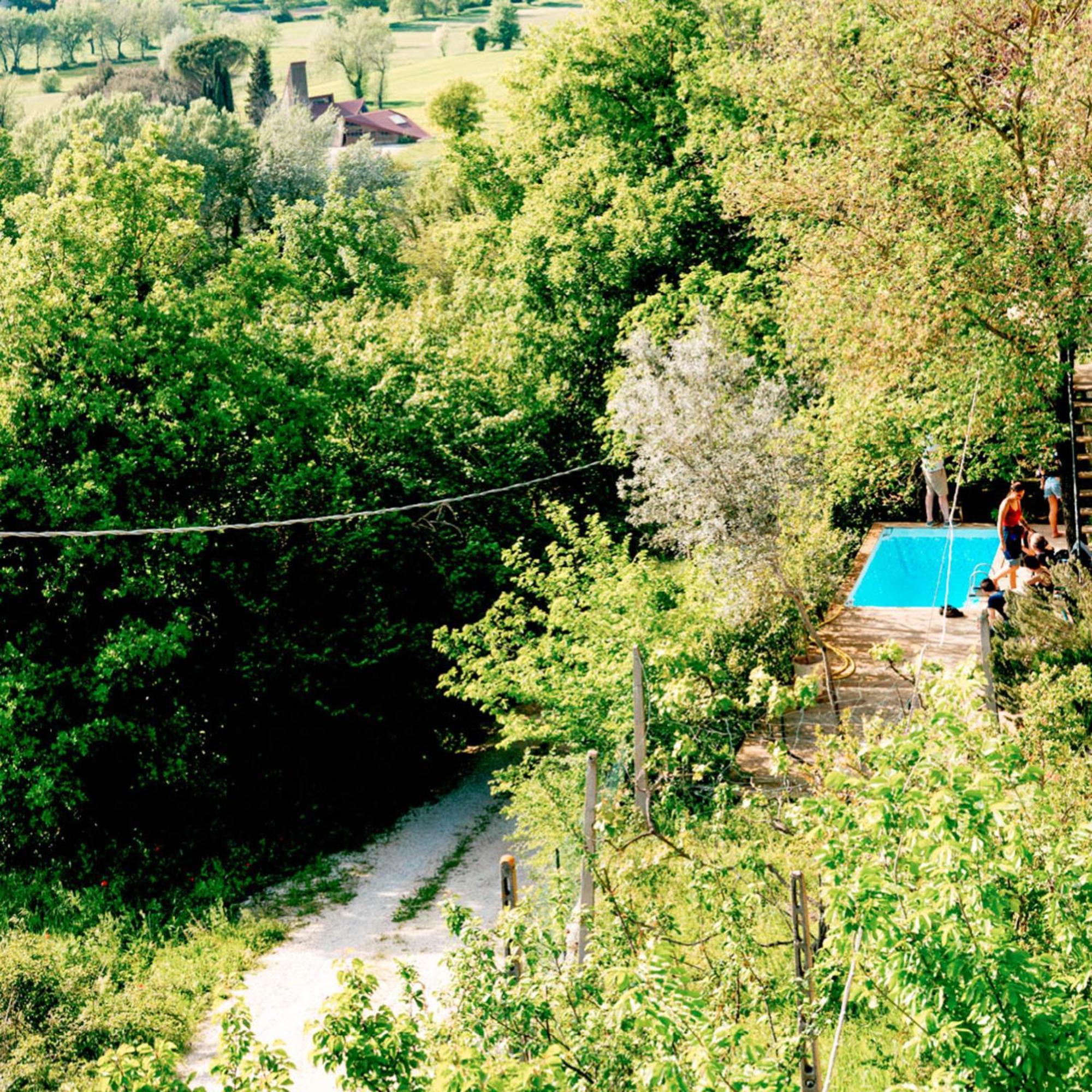 Ostello Bello Assisi Беванья Екстер'єр фото