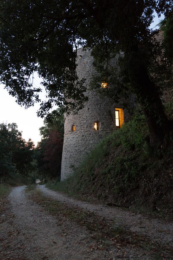 Ostello Bello Assisi Беванья Екстер'єр фото